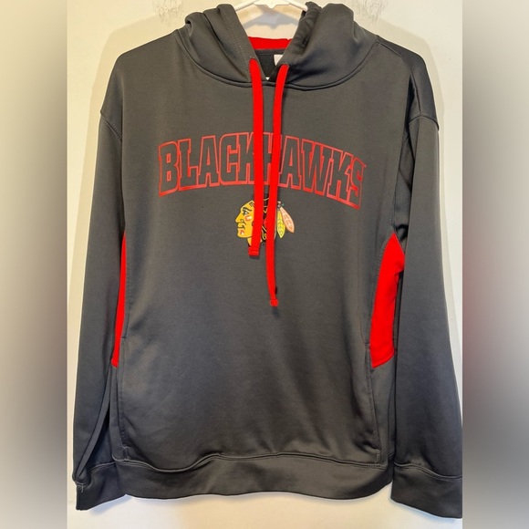 NHL Chicago Blackhawks Gray and Red Men's Sweatshirt Hoodie Size M - Picture 1 of 6